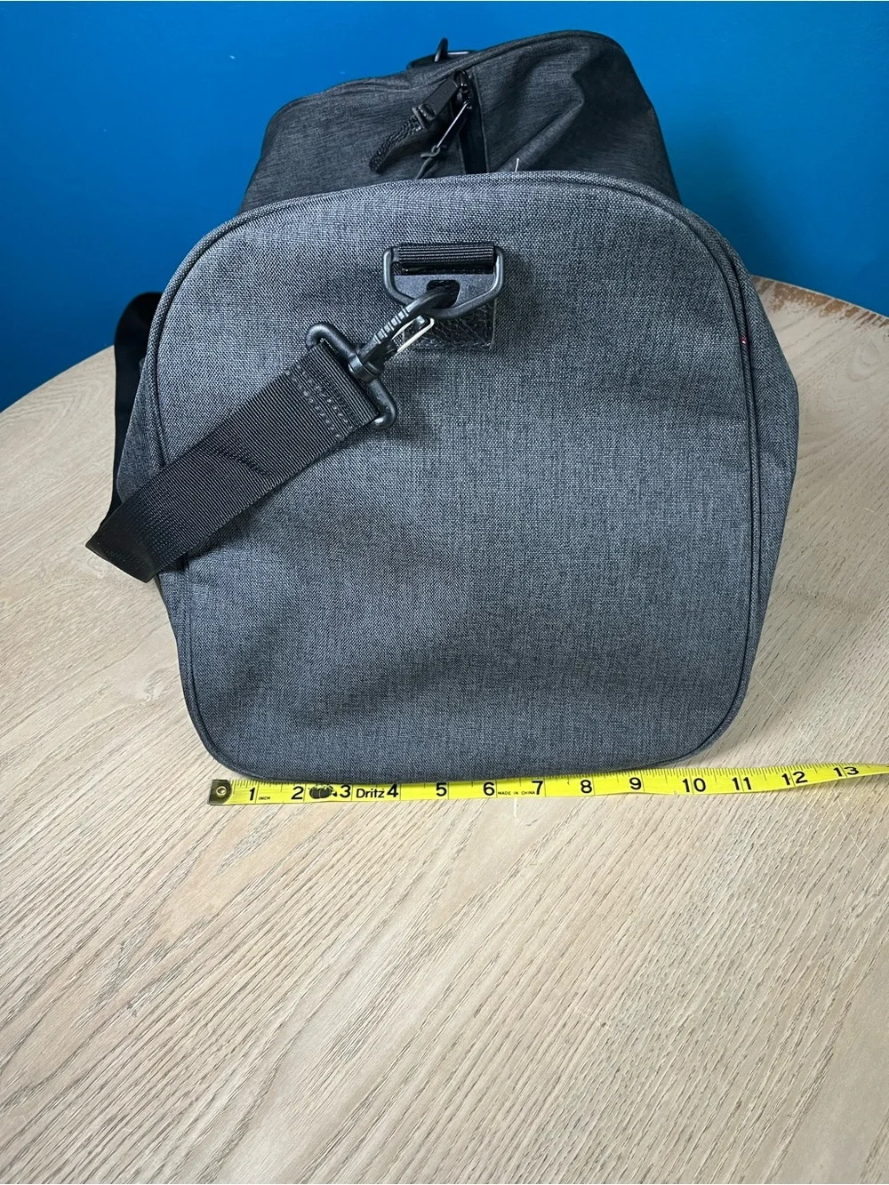 Herschel Novel 43L Duffel Bag Tonal Black Shoulder Strap Travel Carry On Gym Bag
